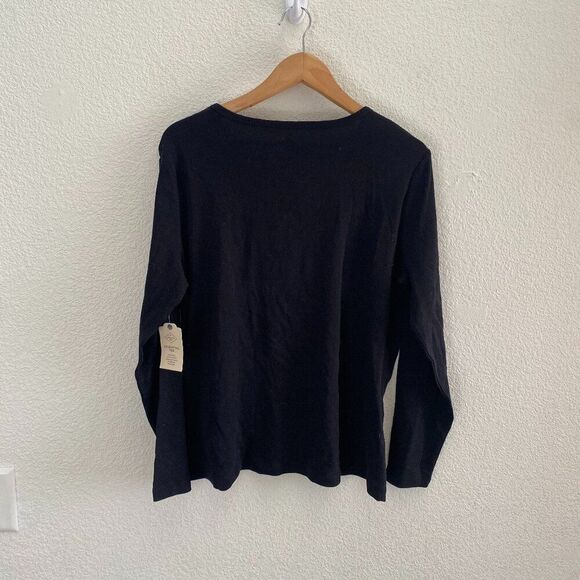 St. John's Bay Essential Tee Black Long Sleeve Shirt Crew Neck XL NWT - Picture 4 of 4